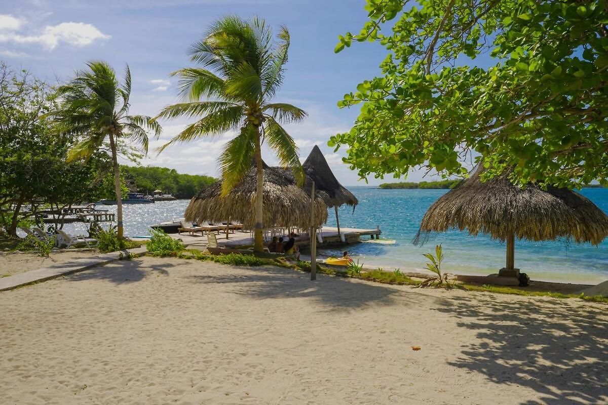 Vicky Island House In The Rosario Islands * Cartagena