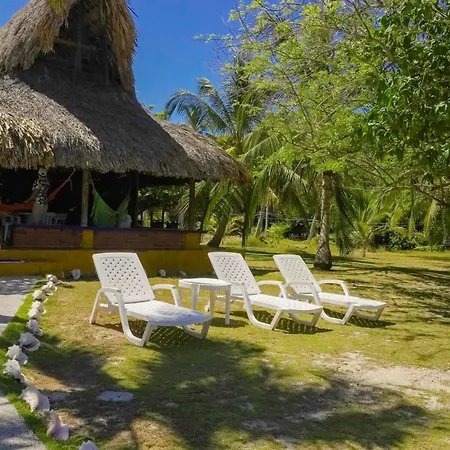 Vicky Island House In The Rosario Islands Cartagena